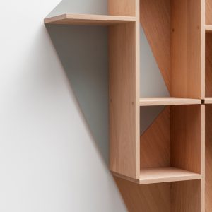 zoom Etagère en bois massif fond personnalisable Kim Drugeot Manufacture pour L'INATELIER Nantes Design et artisanat français- GENERIQUE