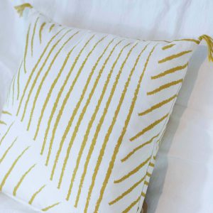 Coussin motif textile – Impressions françaises - Héloïse Levieux-3