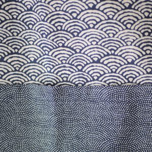 Tablier Japonais en coton_Heloise Levieux_L'INATELIER_Nantes_linge de maison_cuisine_décoration_motif japonais_arc_détail motif tissu