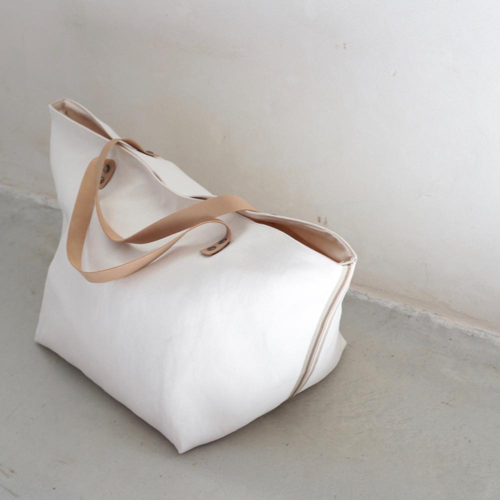 sac_cabas_toile-de-lin_naturel_made-in-france_artisanat_heloise-levieux_nantes_bretagne_style_accessoire_déco_design_collection_blanc