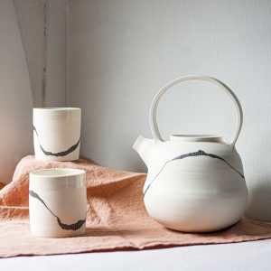 Théière en porcelaine artisanale Margot Coville