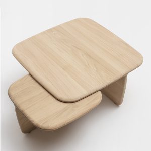 table basse chêne massif 'toi et moi'. fabrication française France. vue dessus