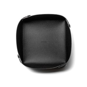 Vide-poche-cuir-recyclé-noir-fond-blanc-de-face-textile-rangement-maison