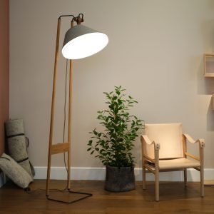 lampadaire KNGB chêne huilé