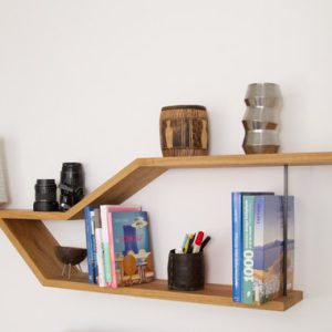 étagère murale en chêne massif, bois et métal. Made in France. L'inatelier, design & artisanat Français