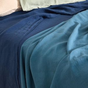 drap plat chanvre_couleur chanvre_bleu de nîmes_L'Inatelier_linge de lit_maison_déco_naturel_bio_teinture biologique_boutique nantes