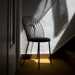 chaise blush_Happé_Anouchka Potdevin_designNantes_Déco_acier_chaise_artisanat_contemporain_assise_confort_Nantes_L'INATELIER_noir