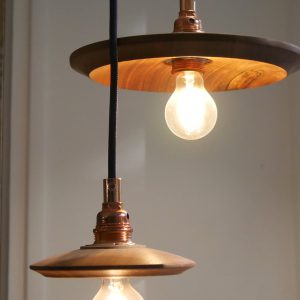 suspension alter ego_suspension_C&FAB_c&fab_lumière_design_nantes_linatelier_bois_artisanat_decoration_luminaire
