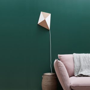 Applique Cerf-volant_enfant_luminaire_chambre_couleur_personnalisable_made in France_ecoconception_bois_durable_artisanat_lampe_décoration_nantes_L'Inatelier_chambre