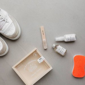 Kit nettoyage baskets et entretien sneakers_andree jardin_déco_intérieur_décoration_naturel_made-in -france_artisanat_nantes_linatelier - 1