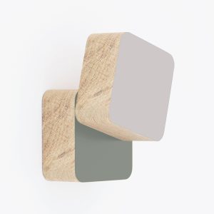 patere-bois-chene-massif-cheverny-vert-gris-manoir