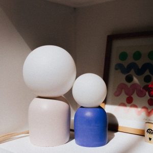 lampe à poser béton zuri