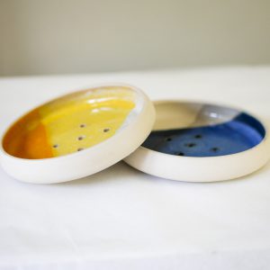 porte-savon-graphiste-en-terre-grès-linatelier