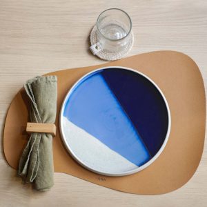 Assiette-en-grès-céramique-bleu