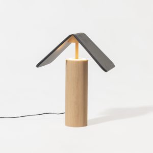 Petite lampe en bois- à poser- cabane- drugeot manufacture-nantes-luminaire-zoom